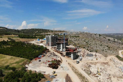 Hatay’da, deprem konutları hızla yükseliyor