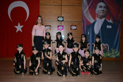 Minik yürekler Anneler Günü’nü kutladı