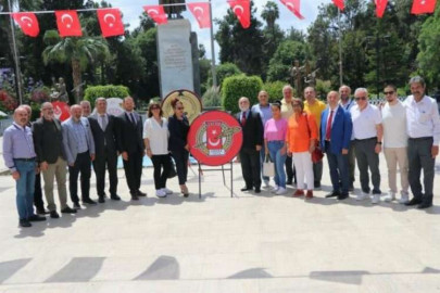 ÇGC’den Atatürk Anıtı’na çelenk