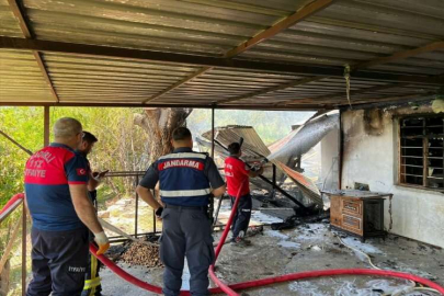 Osmaniye'de müstakil evde çıkan yangın söndürüldü