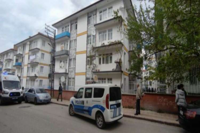 Aynı daireyi 5 kişiye kiraya veren şahıs tutuklandı