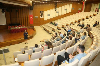 ÇÜ müfredatını güncelledi