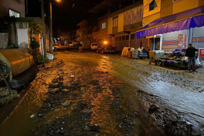 AYDIN - Nazilli’de sağanak hayatı olumsuz etkiledi
