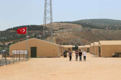 Çadır kentte YKS'ye hazırlanan öğrenciler başarılı olacaklarına inanıyor