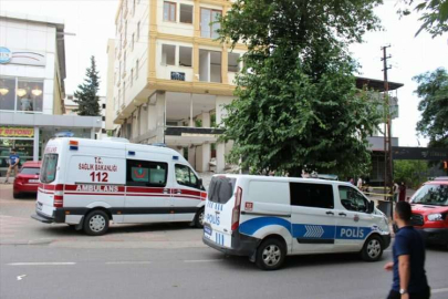 Kahramanmaraş'ta ağır hasarlı binadaki asansörün düşmesi sonucu bir kişi öldü