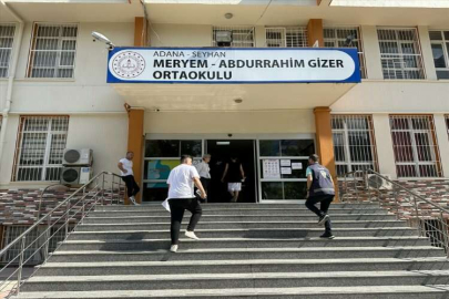 Depremden etkilenen Adana, Hatay ve Osmaniye'de YKS ikinci oturumu başladı