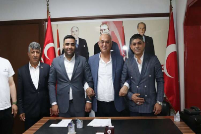 MHP Seyhan’da Bener  bayrağı Çetin’e devretti