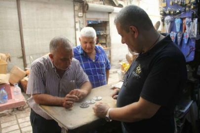 Hatay'da bıçakçılar Kurban Bayramı mesaisine başladı