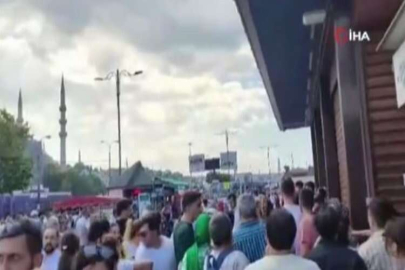 Eminönü’nde "yolcu kapma" kavgası kamerada: Polis havaya ateş açtı