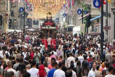 Taksim’de bayram yoğunluğu