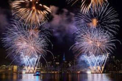 4 Temmuz Macy's Fourth of July kutlamaları nedir?