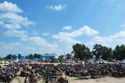 Borçlarını ödemek için yediemine verdikleri araçları kayboldu