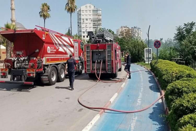 Antalya'da falezlerde çıkan yangın söndürüldü