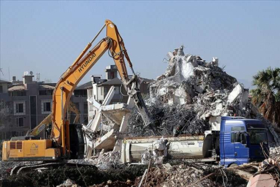 Depremden kaynaklı "mücbir sebep hali" uzatıldı