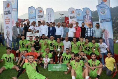 Karaisalı'da yapılan futbol turnuvası sona erdi