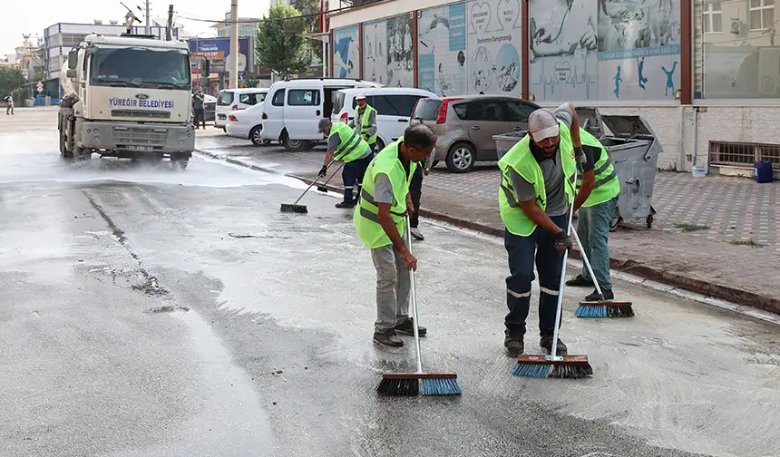 YÜREĞİR’DE DİP KÖŞE GENEL TEMİZLİK3