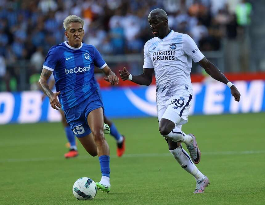 Şimşek, UEFA Konferans Ligi'nde 'tur' yolunu uzattı-1