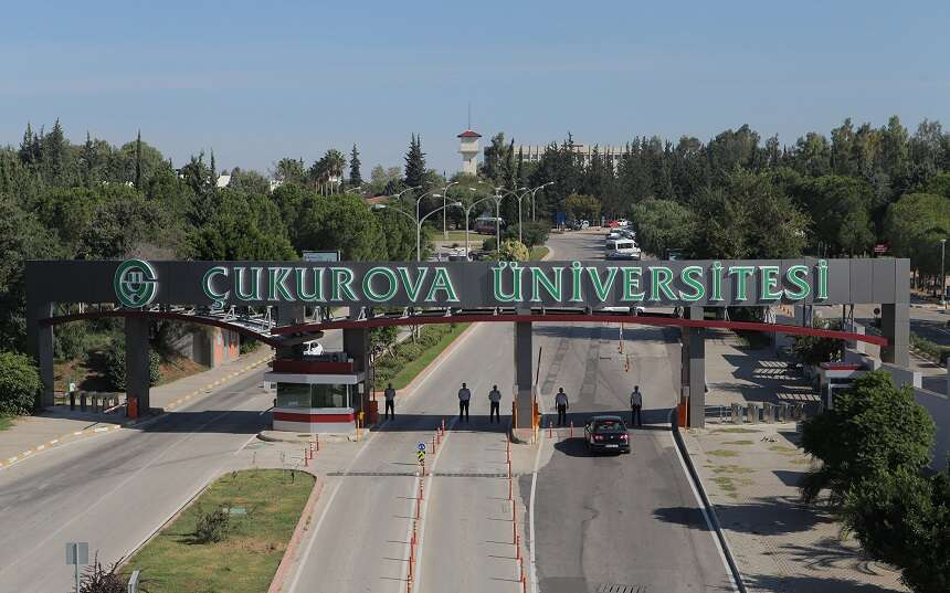 Adana'daki Çukurova Üniversitesi
