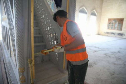 Depremde hasar gören Abdülhamit Han Camisi'ndeki onarım büyük oranda tamamlandı