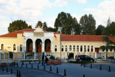 İstanbul Valiliğinden halka açık alanlarda alkol yasağı açıklaması