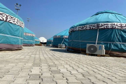 Yurt sorunu yaşayan öğrenciler kıl çadırda kalacak