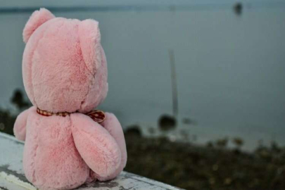 Avrupa’da kadınlar erkeklere göre daha fazla ’yalnız’ hissediyor