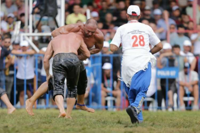 664. Tarihi Kırkpınar Yağlı Güreşleri başlıyor: 826 pehlivan er meydanında