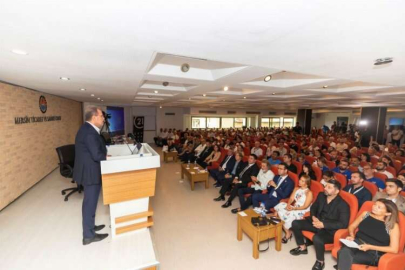 Seçer: "İkinci dönemimiz için halkımıza sosyal konut projeksiyonu sunacağız"