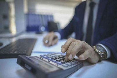 Mazeretsiz 10 gün işe gitmeyen memura şok