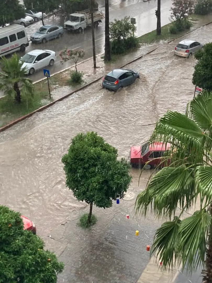27 yıllık su baskını sorunu çözüm bekliyor (6) +1