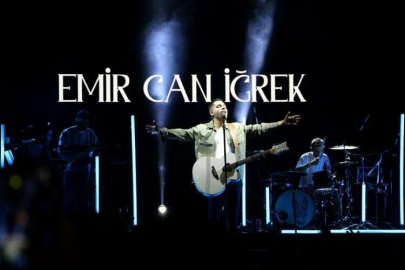 Emir Can İğrek Kulalı hayranlarıyla buluştu