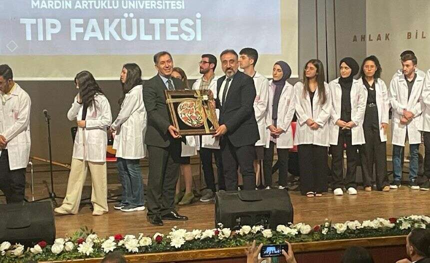 0a9c37d5-46a0-44e0-8c3e-65242ed70ace