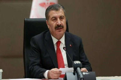 Bakan Koca: “Eris varyantı sınırlı sayıda vakada, ülkemizde de görüldü, bunda endişe edilecek bir şey yok"