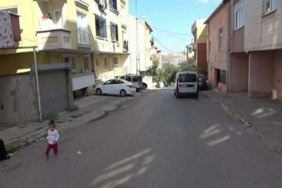 Pendik’te kadının çocukları bıçakla kovaladığı olayla ilgili mahalleli konuştu