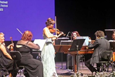 Güney Koreli sanatçı Soyoung Yoon, Mersin Uluslararası Müzik Festivali'nde sahne aldı