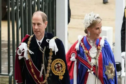 Kraliçe 2. Elizabeth’in en küçük oğlu Prens Edward, Kabataş Erkek Lisesini ziyaret etti