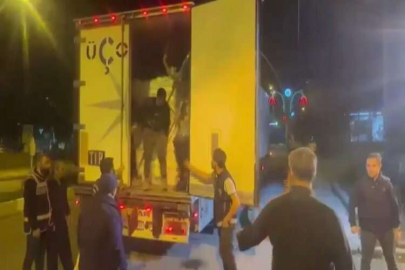 Ağrı’da Afgan uyruklu 80 kaçak göçmen yakalandı