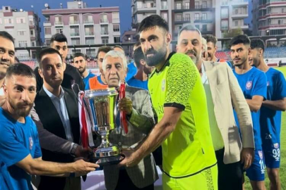 Silifke Belediye Spor kupasını aldı