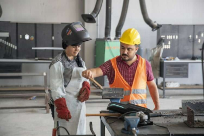 Bu kadına şapka çıkarılır