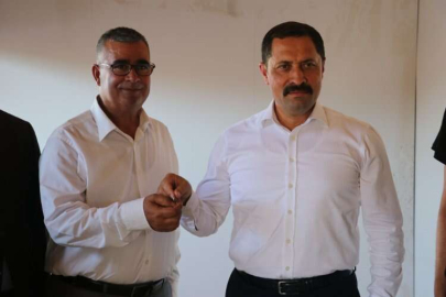 Hatay'da depremzede nakliyeciler, yapımı tamamlanan çarşıda iş yerlerine kavuştu