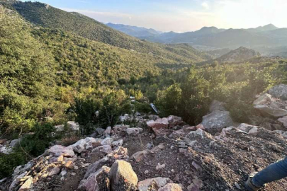 Kahramanmaraş'ta vadiye yuvarlanan otomobilin sürücüsü hayatını kaybetti