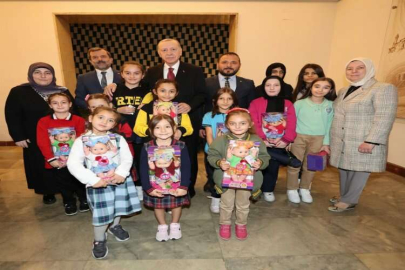 11 Ekim doğumlu 11 kız çocuğu Cumhurbaşkanı Erdoğan ile görüştü