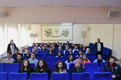 Aladağ'da aday öğretmenlere seminer verildi