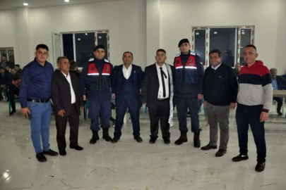 Asker olma hayaliyle yanıp tutuşan gence dillere destan asker eğlencesi yaptılar