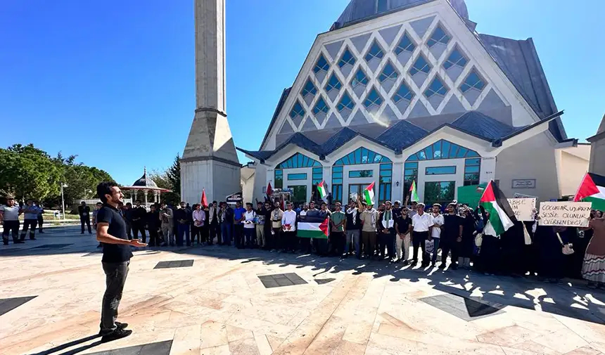 İsrail’e tepki yağıyor