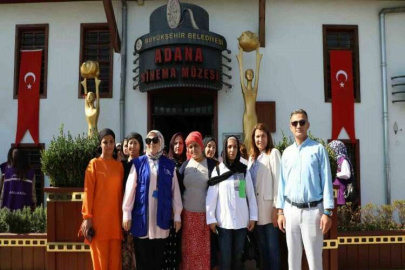 Cumhuriyetin 100. Yılında kadınlara ve çocuklara yönelik tarihi Adana gezisi