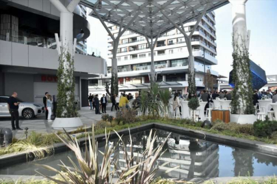 DownTown Bursa Yaşam ve Eğlence Merkezi kapılarını açtı