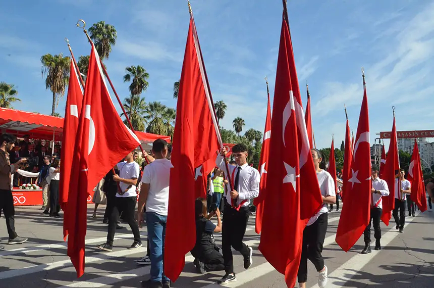 Coşkuyla kutladık 10