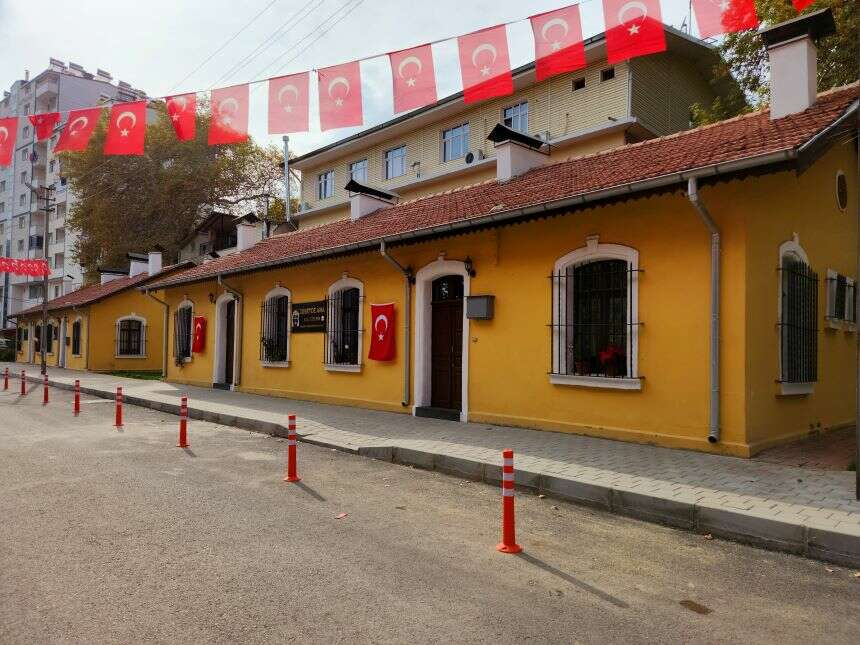 POZANTI’NIN KÜLTÜR EVLERİ AÇILDI