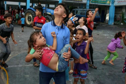 İsrail’in Gazze’ye saldırılarında can kaybı 8 bin 796’ya yükseldi